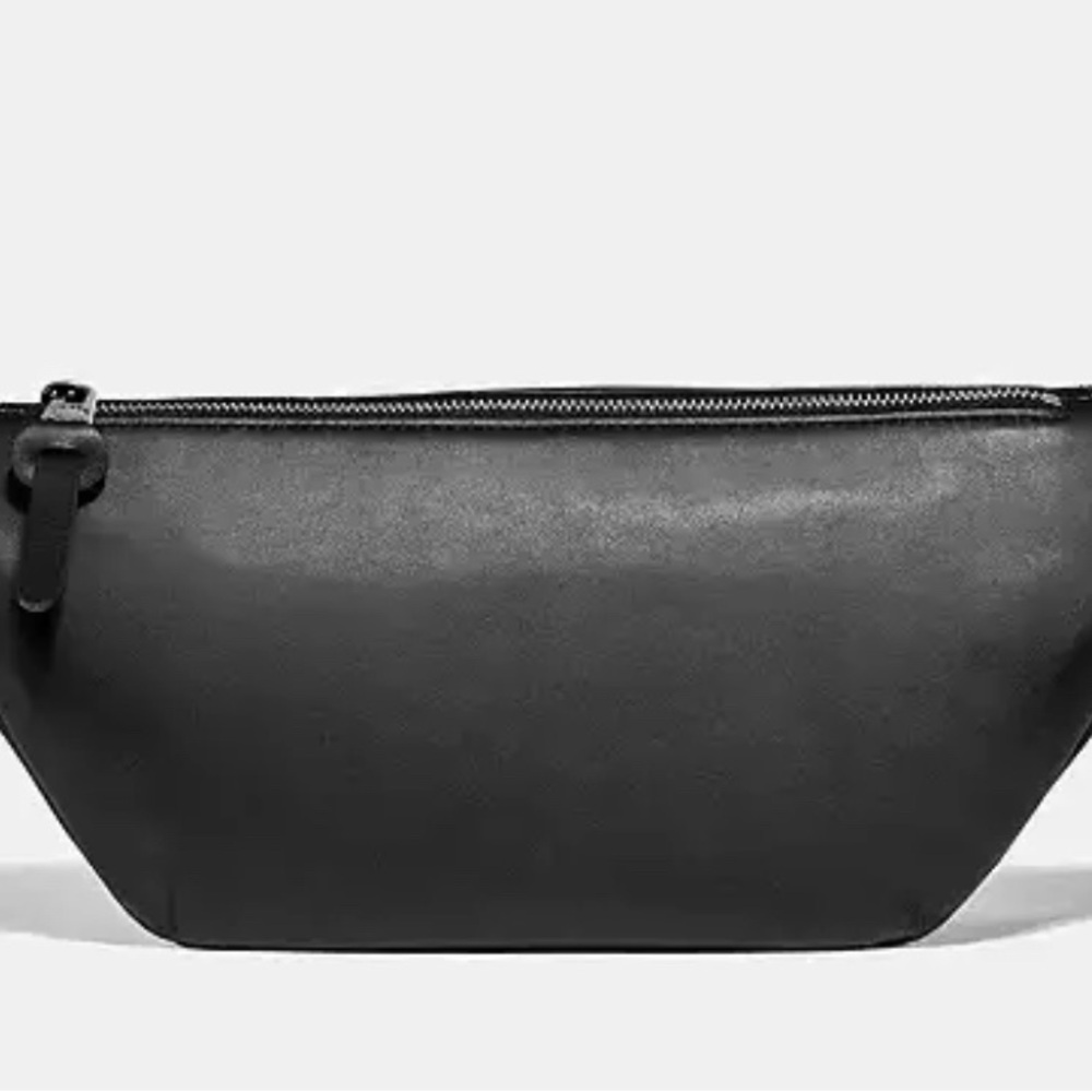 ❤️Coach NWOT Black 37592 Rivington Belt Bag. - Picture 5 of 14